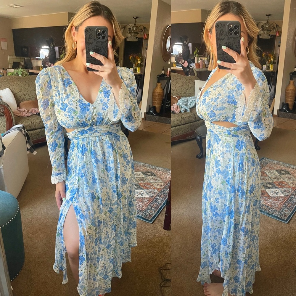RAHI | NWT! Blue Floral Cut Out Midi Dress Size: XS